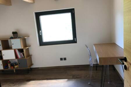 Grand Appartement Avec Terrasse A Chez-Les-Reuses Orsières Εξωτερικό φωτογραφία